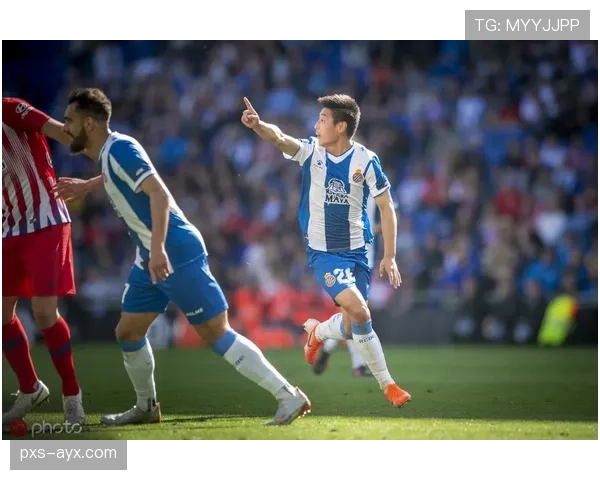 孙兴慜无球跑动与反越位撕裂防线的跑位艺术解析